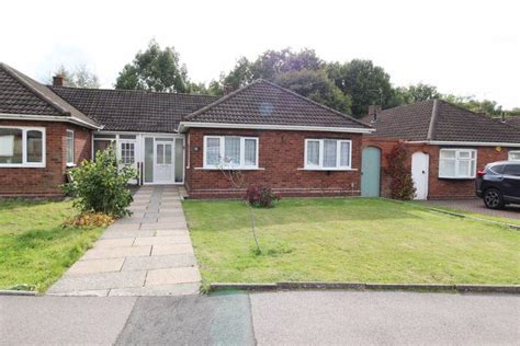 5 miles Walsall - 3. . Bungalows to rent in aldridge